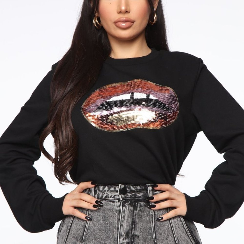 Fashion Nova Lip Gloss Glam Sweatshirt - Black